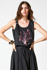 TOP IN POPELINE CON RICAMO CORALLI