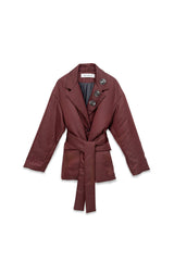 Blazer imbottito con cintura e spille